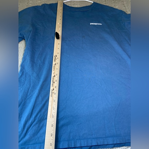 Patagonia Tee Shirt - Picture 3 of 8